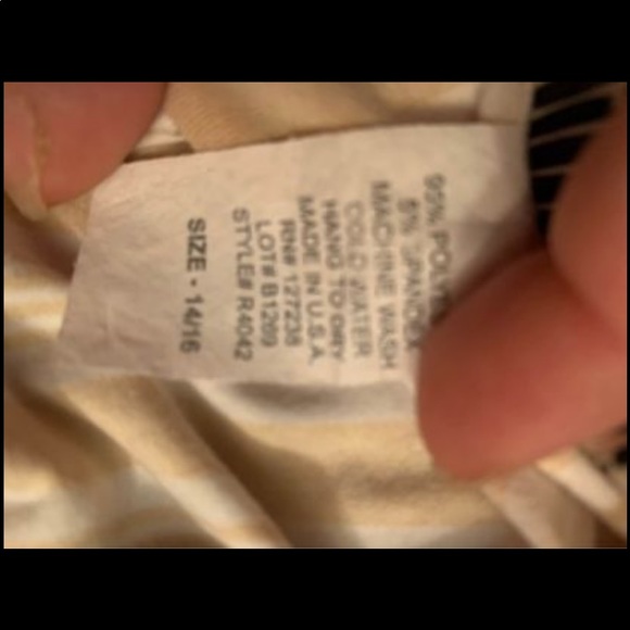 Girls size 14/16 cute cotton gold top - Picture 2 of 4